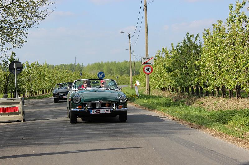 Follow the leader op 13-4-2014 org. Jos & Marie-lou (239).JPG